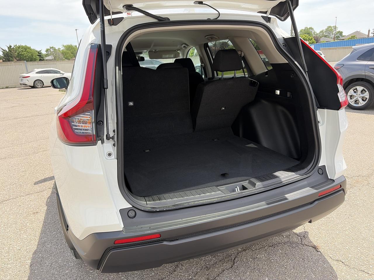 2023 Honda CR-V LX-B AWD  Heated Seats  Rear Camera CarPlay Photo