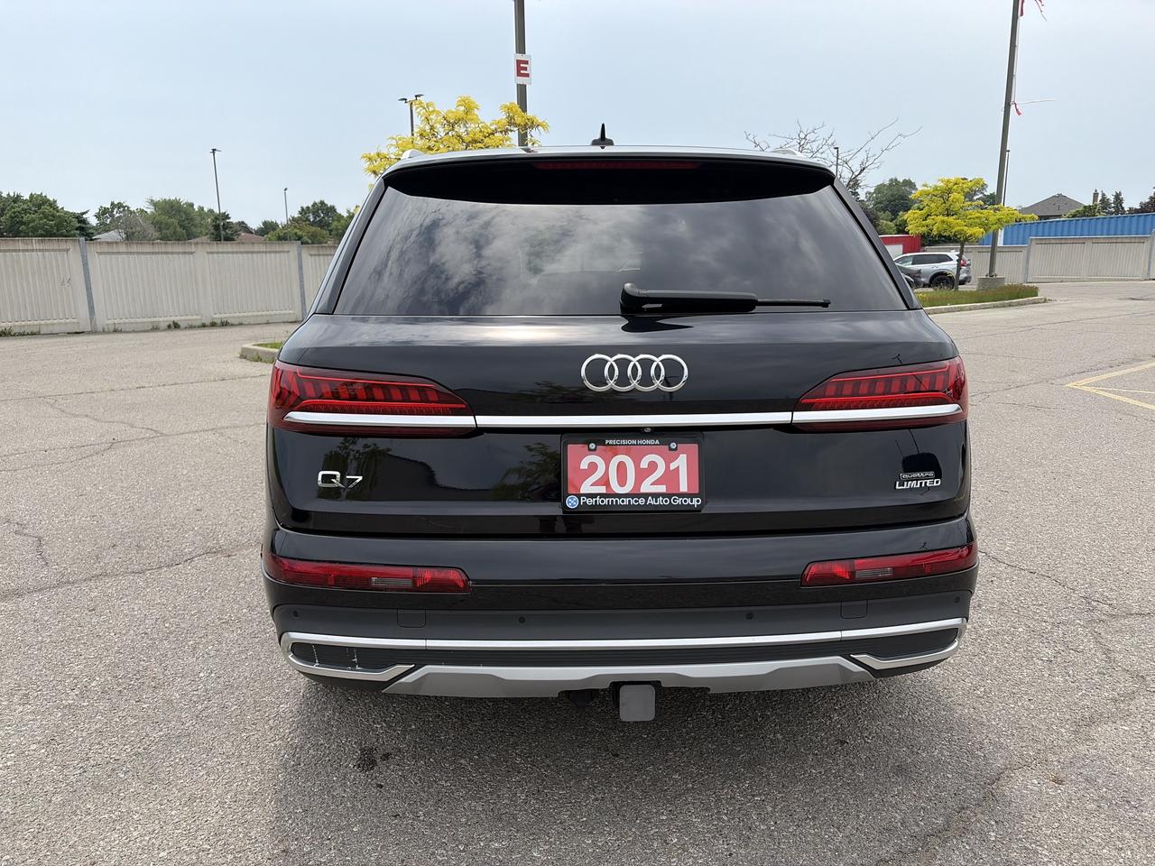 2021 Audi Q7 Komfort Leather Sunroof Parking Sensors Photo3