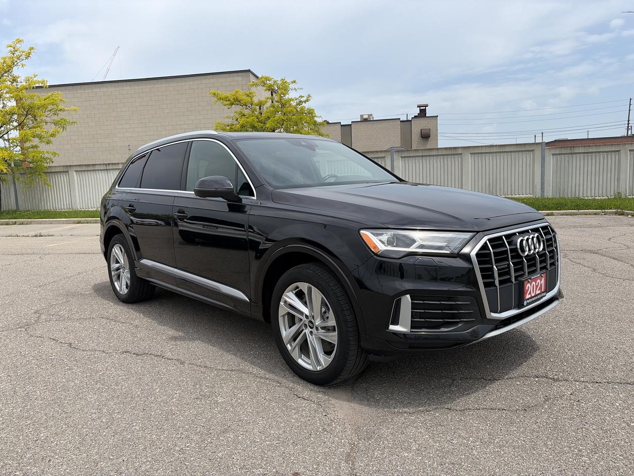 2021 Audi Q7 Komfort Leather Sunroof Parking Sensors Photo