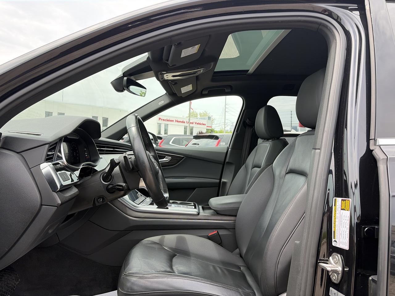 2021 Audi Q7 Komfort Leather Sunroof Parking Sensors Photo