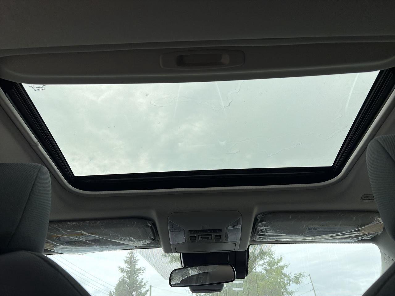 2025 Toyota RAV4 Hybrid XLE AWD WIRELESS CARPLAY/ANDROID AUTO   HEAT STEER Photo