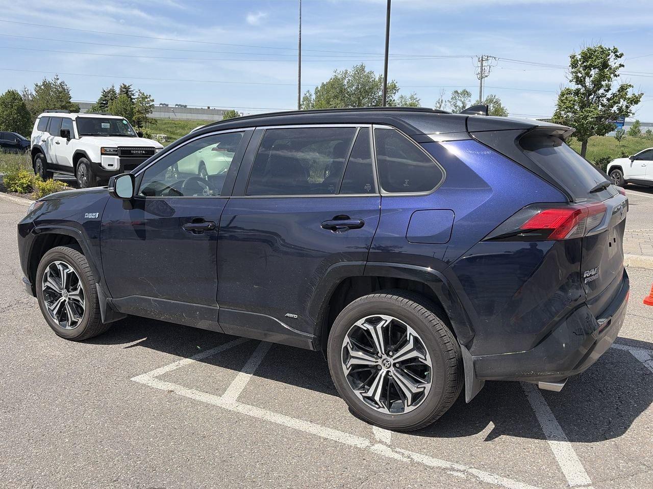 2024 Toyota RAV4 Plug-In Hybrid XSE AWD 6.95%TCUV   SOFTEX LEATHER   SUNROOF   HEA Photo