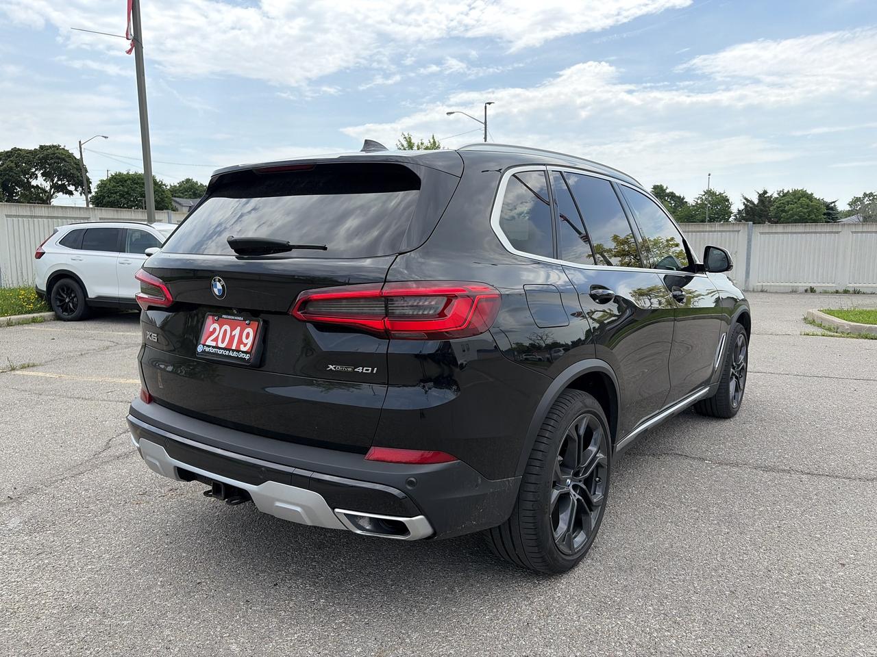 2019 BMW X5 xDrive Photo
