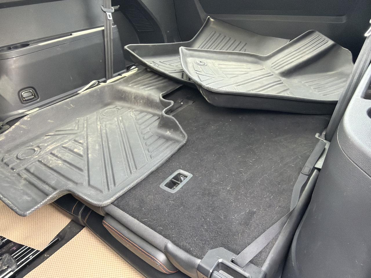 2024 Volkswagen Atlas Peak Edition Photo