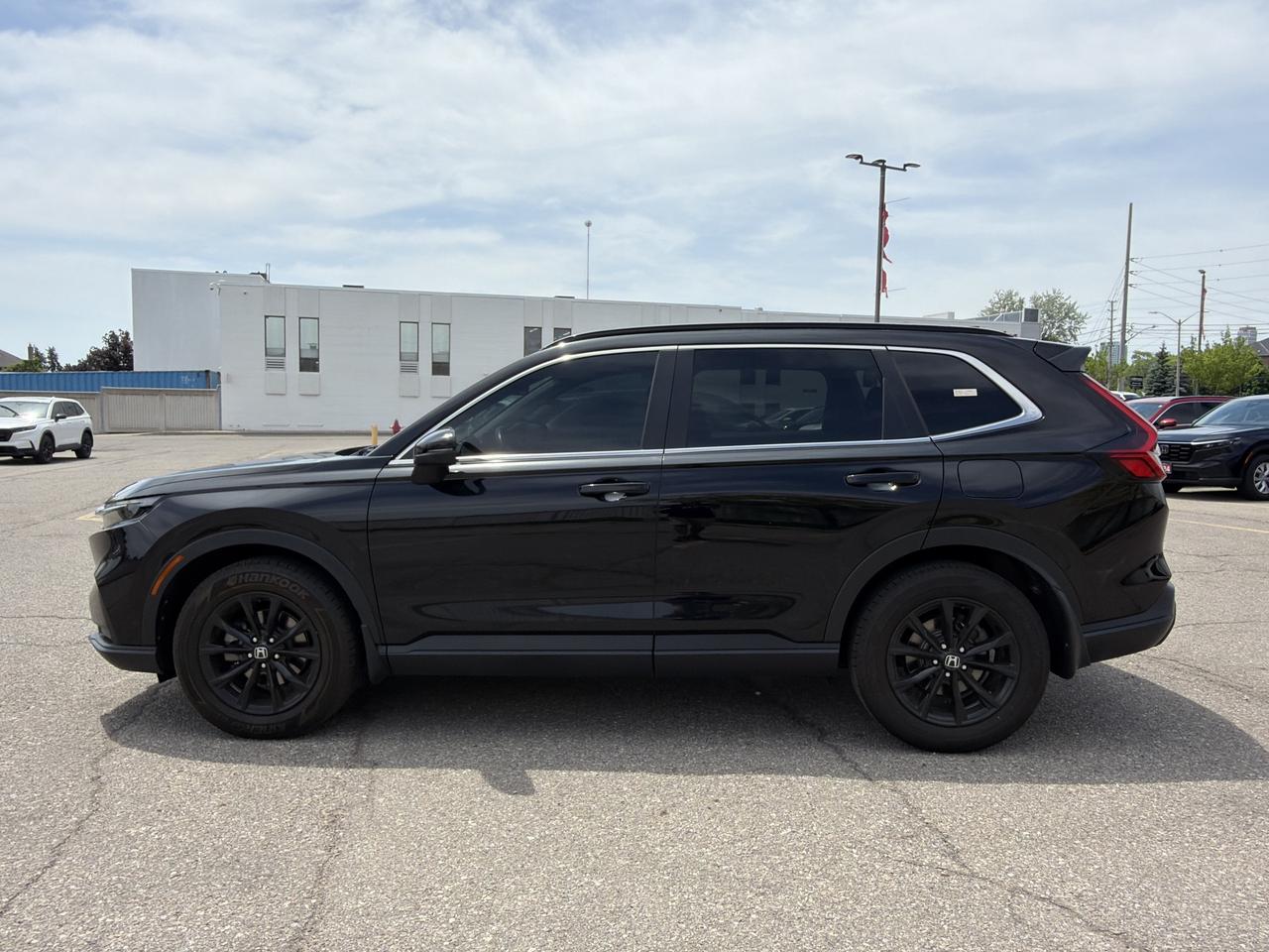 2024 Honda CR-V Sport CarPlay Rear Cam Sunroof Heated Seats Photo