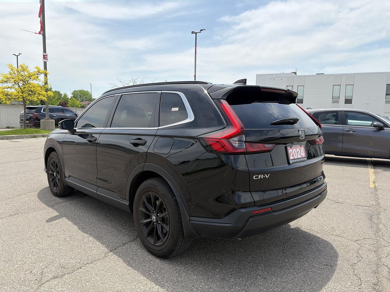2024 Honda CR-V Sport CarPlay Rear Cam Sunroof Heated Seats Photo3