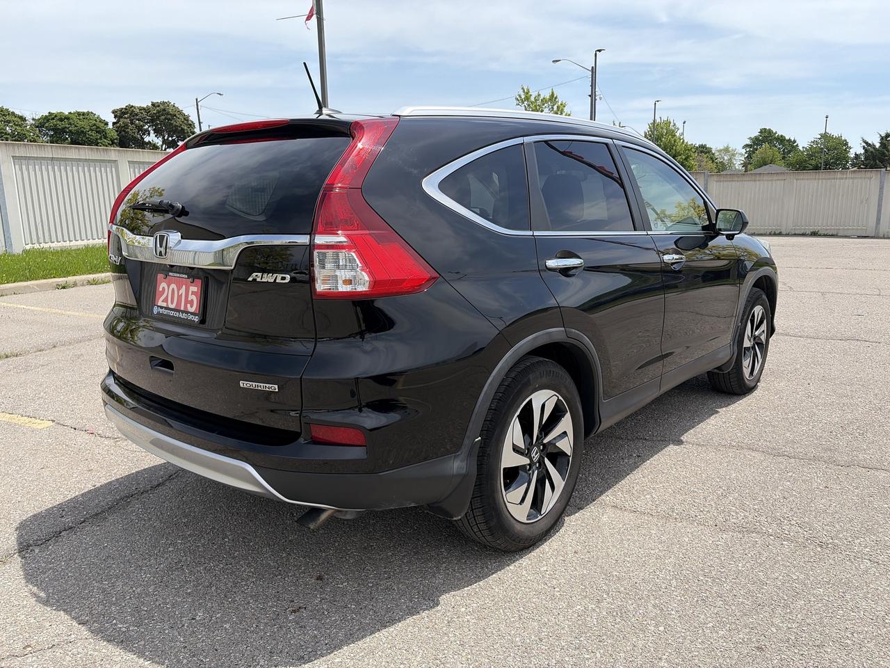 2015 Honda CR-V Touring Leather  Navigation  Sunroof Photo