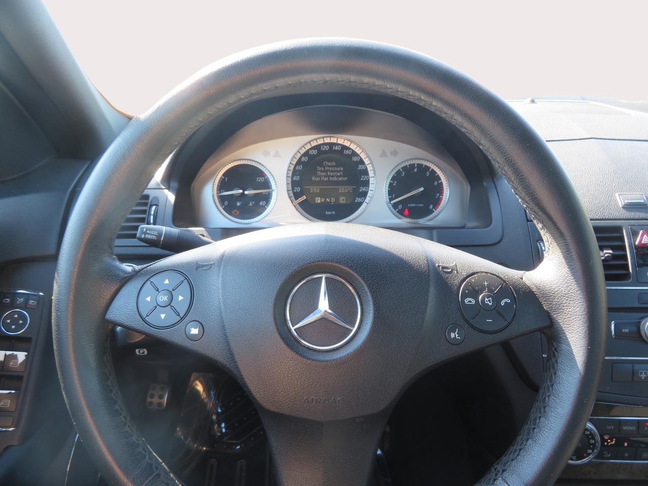 2008 Mercedes-Benz C-Class 4dr Sdn 3.0L 4MATIC Photo