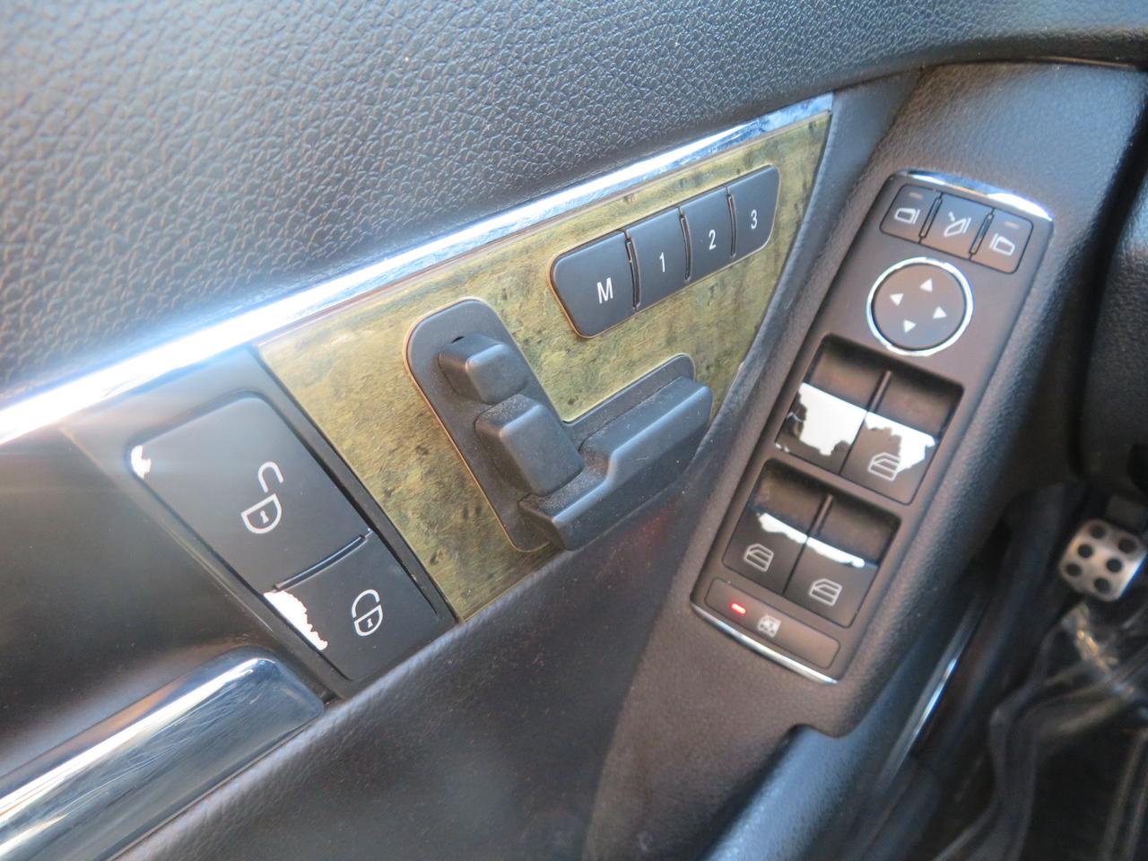 2008 Mercedes-Benz C-Class 4dr Sdn 3.0L 4MATIC Photo