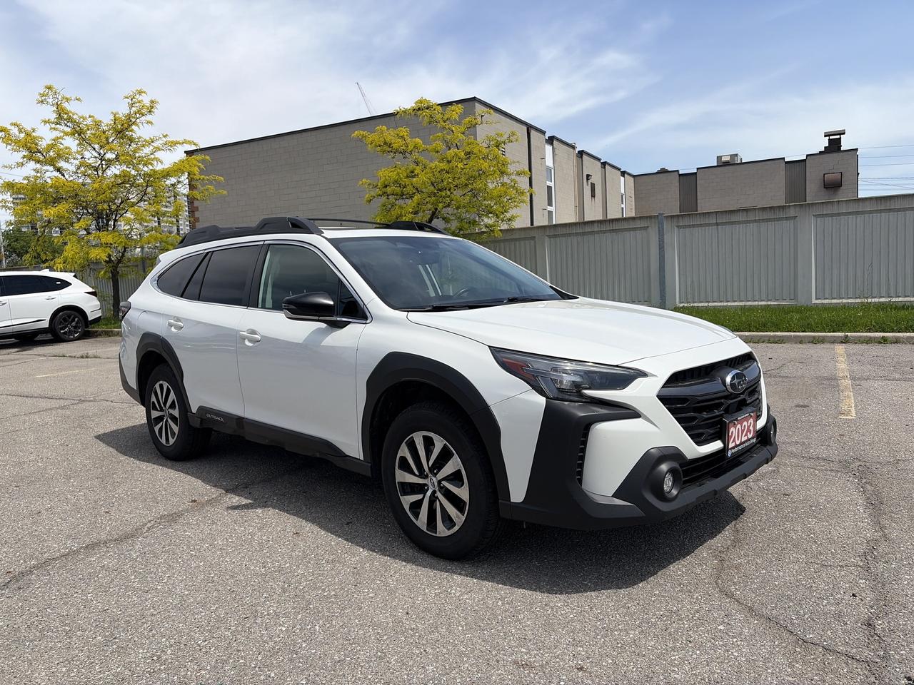 2023 Subaru Outback Touring Photo