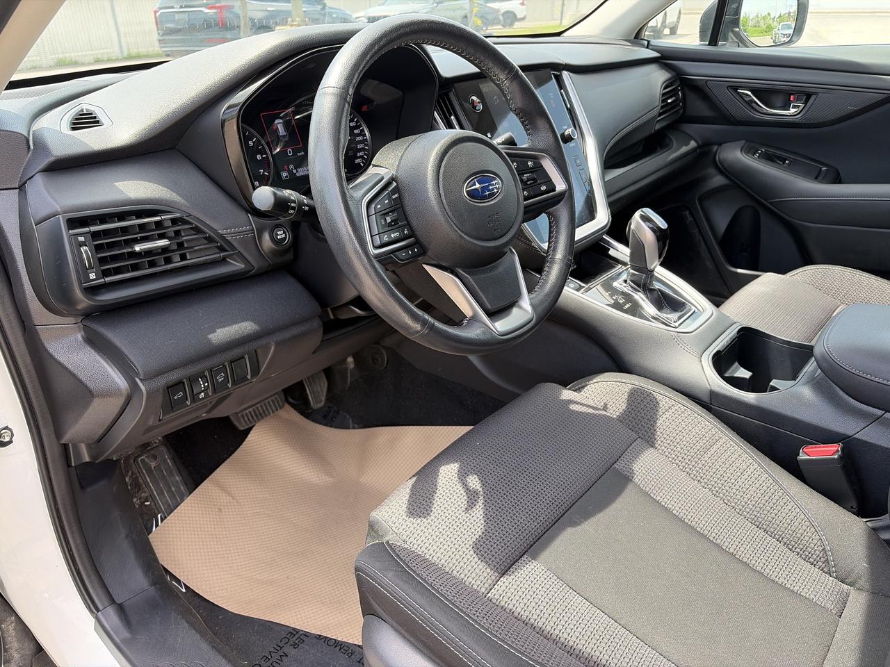 2023 Subaru Outback Touring Photo