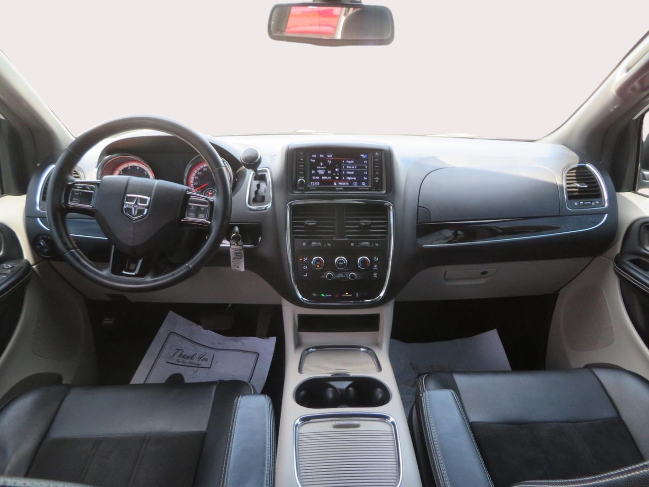 2019 Dodge Grand Caravan SXT Premium Plus 2WD Photo