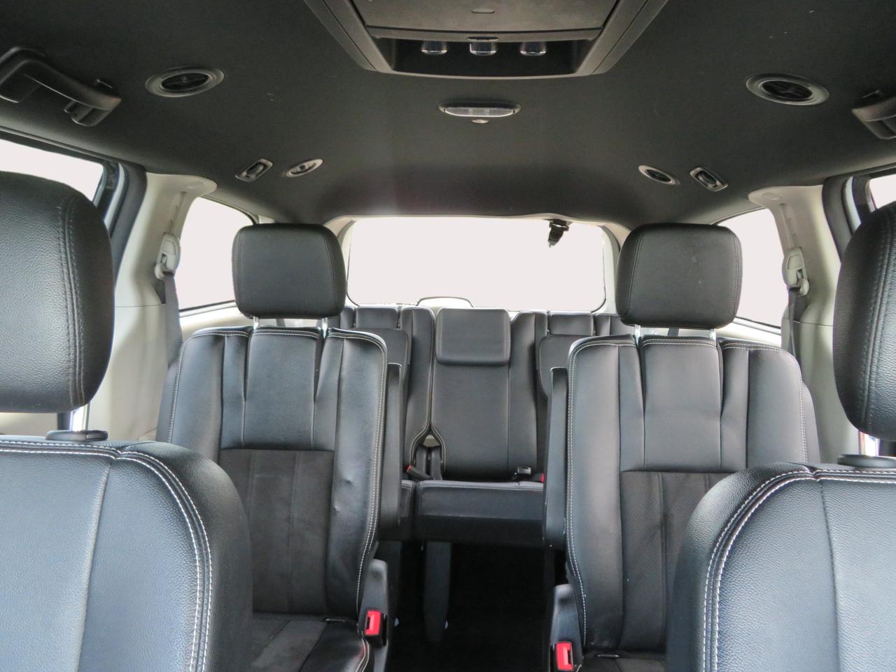 2019 Dodge Grand Caravan SXT Premium Plus 2WD Photo