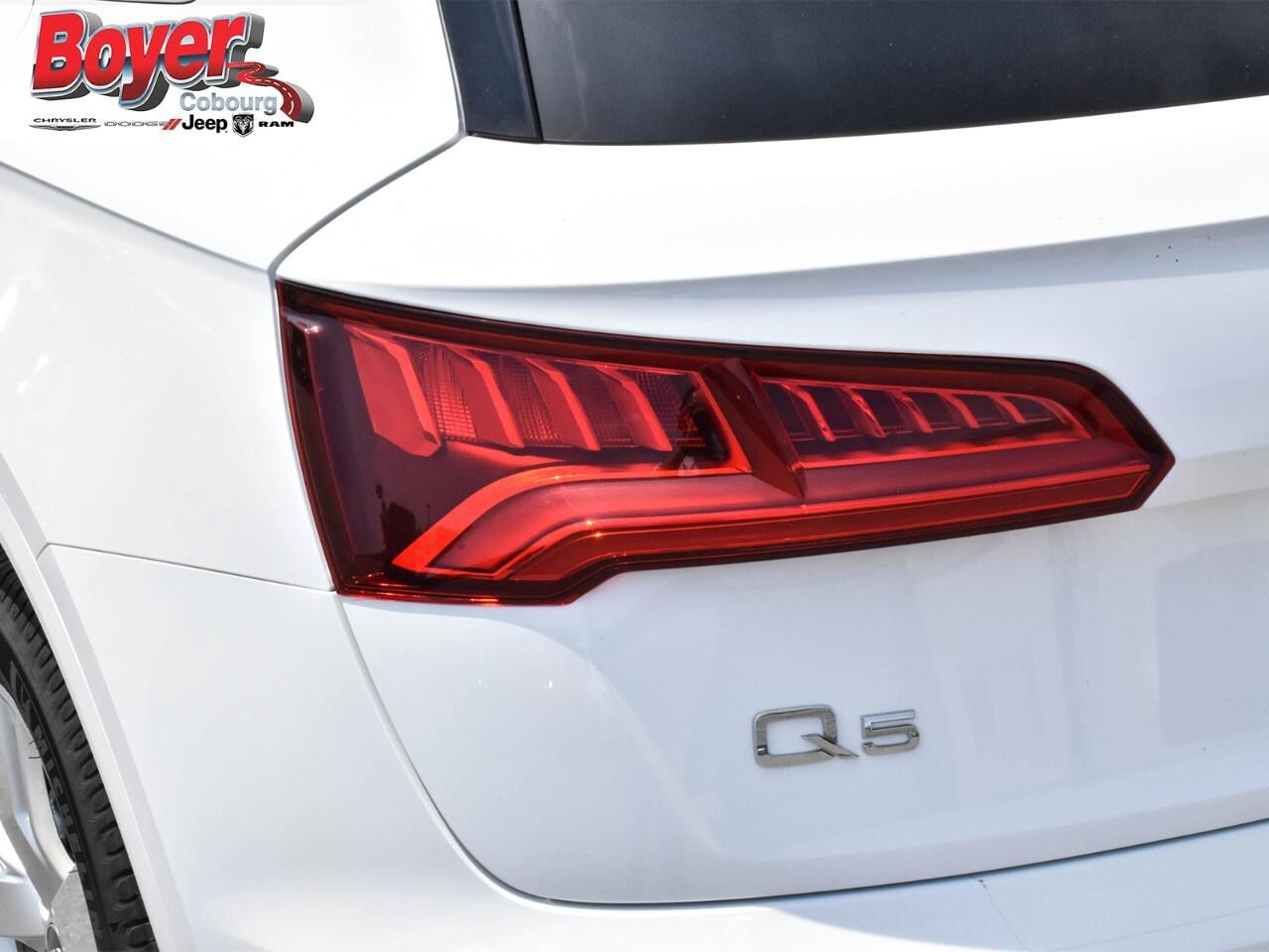 2019 Audi Q5 Technik 45 TFSI quattro Photo