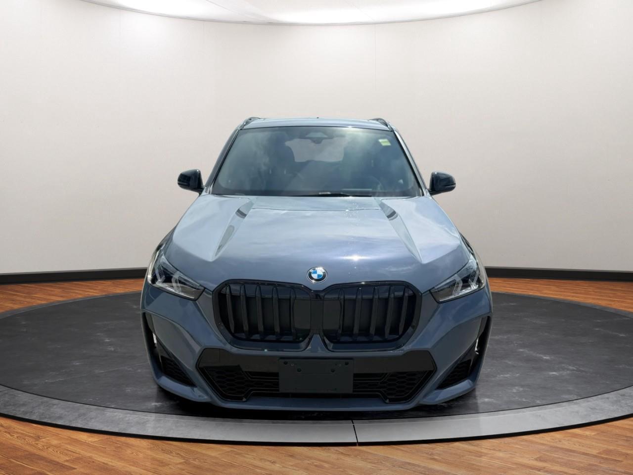 2026 BMW X1 xDrive28i Photo