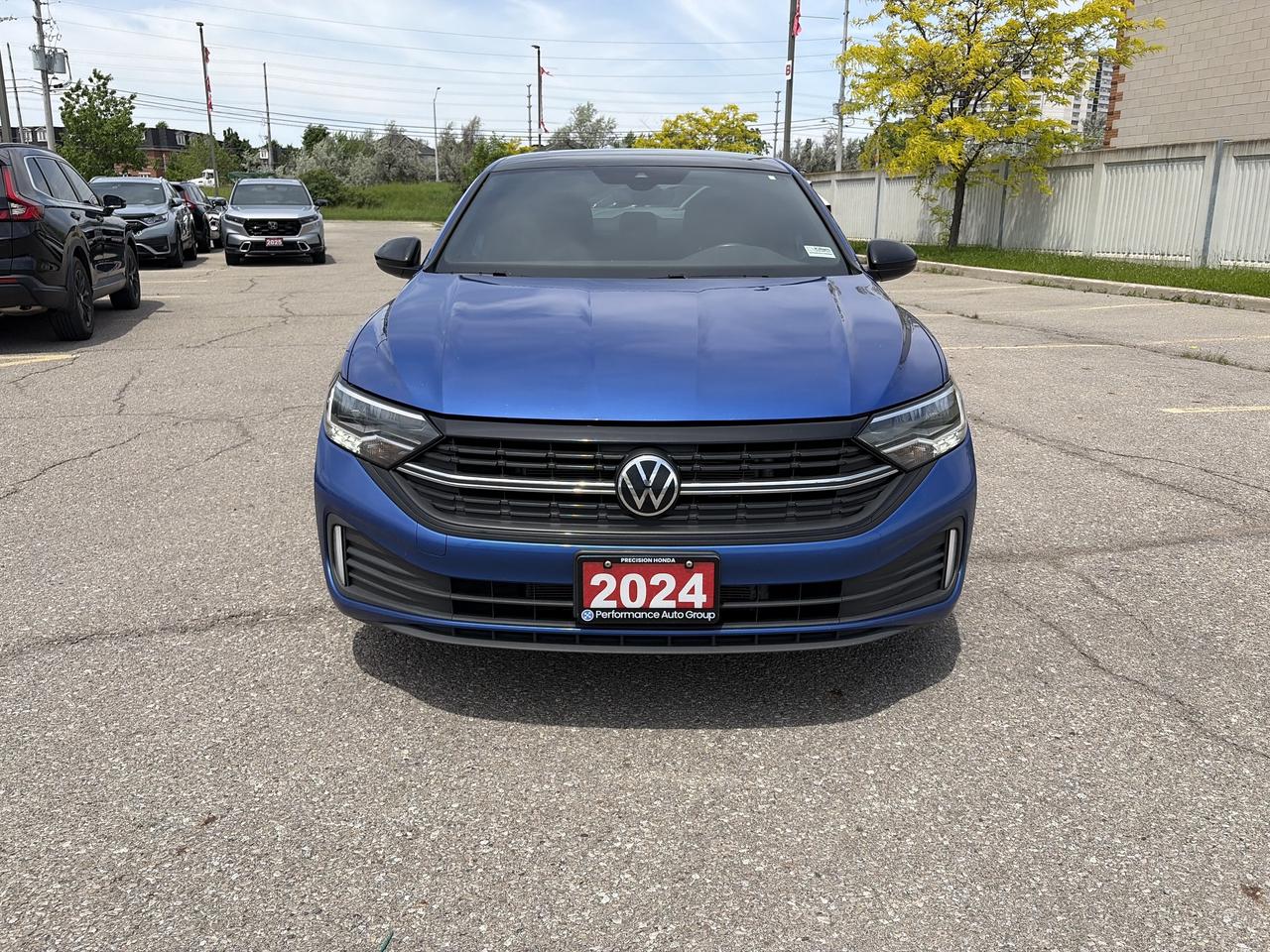 2024 Volkswagen Jetta Comfortline Leather Sunroof CarPlay Photo