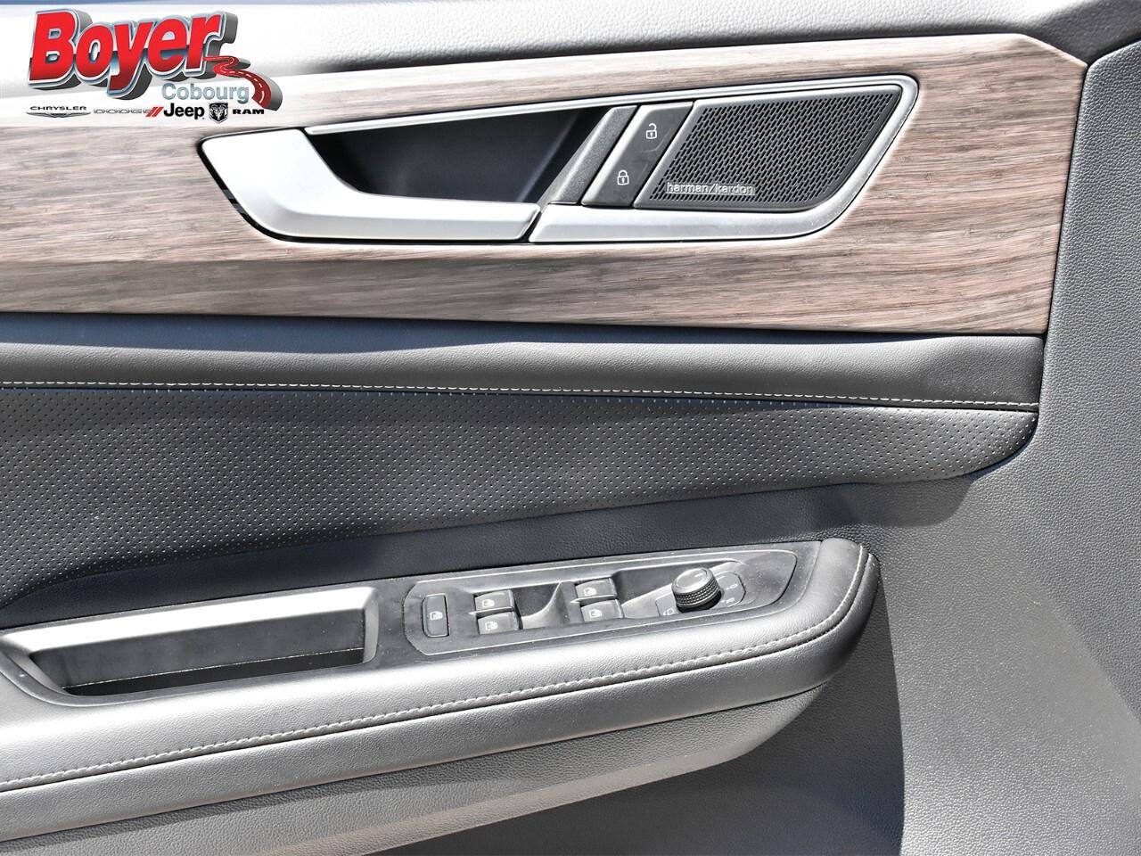 2024 Volkswagen Atlas Execline 2.0 TSI 4MOTION Photo