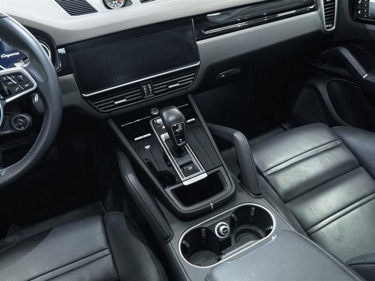 2023 Porsche Cayenne Coupe Photo