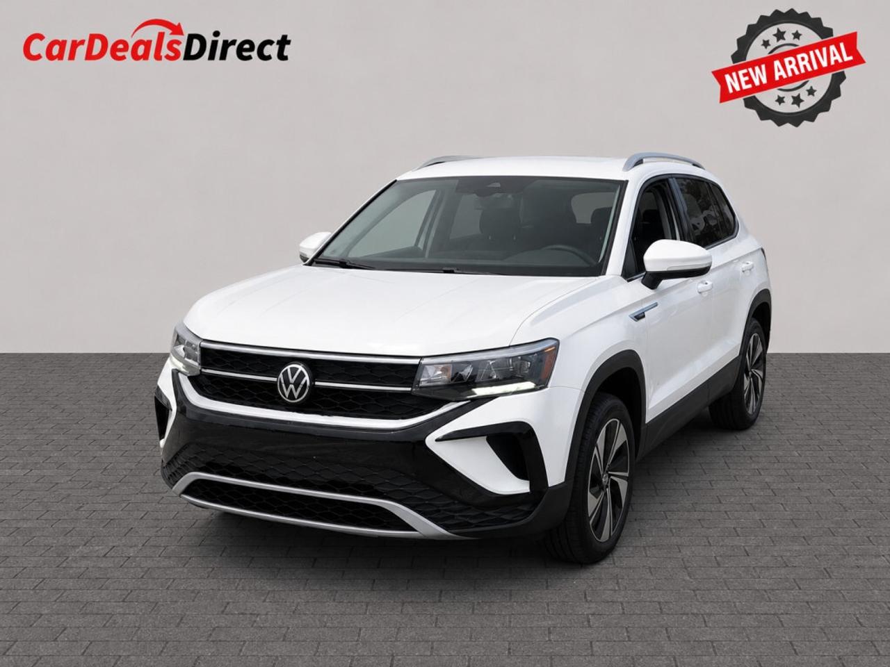 2023 Volkswagen Taos Comfortline 4MOTION/NAVI/Leather/Sunroof/Clean car Photo0