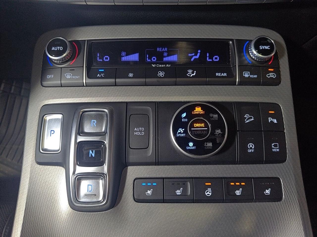 2020 Hyundai PALISADE Luxury AWD   8-Passenger   360 Camera   Sunroof Photo