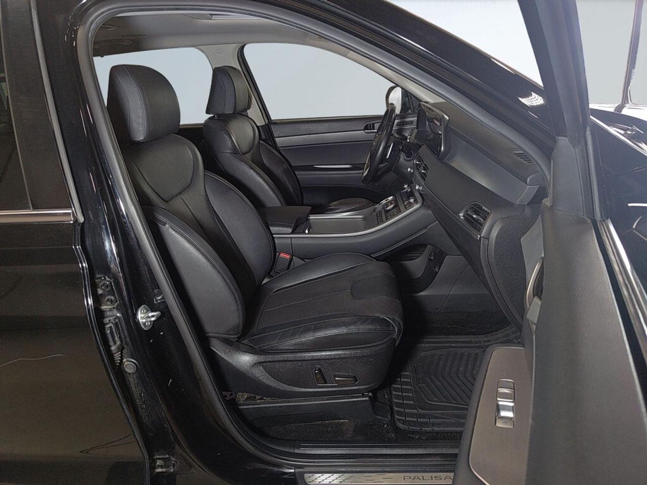 2020 Hyundai PALISADE Luxury AWD   8-Passenger   360 Camera   Sunroof Photo