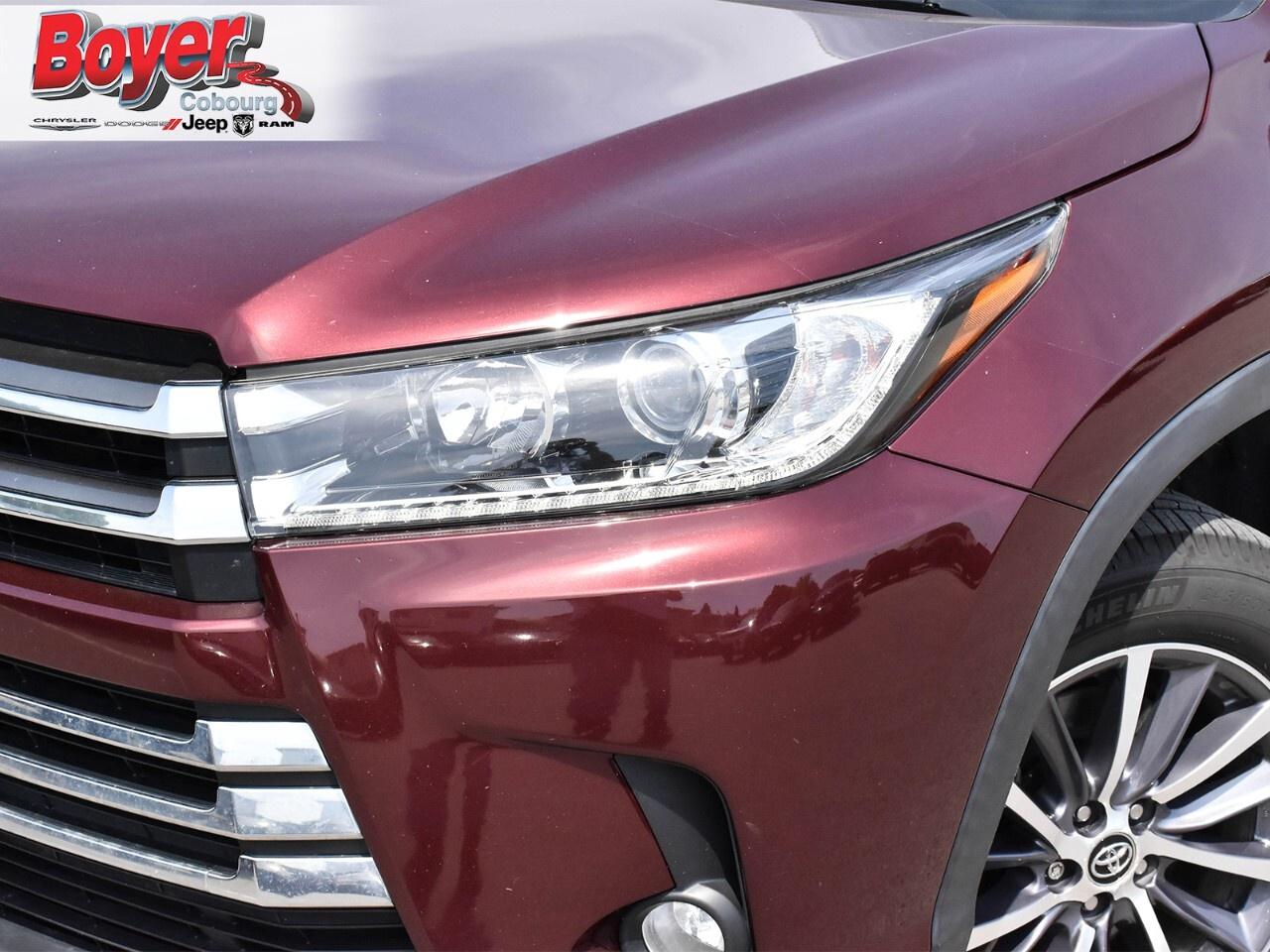 2019 Toyota Highlander AWD XLE Photo