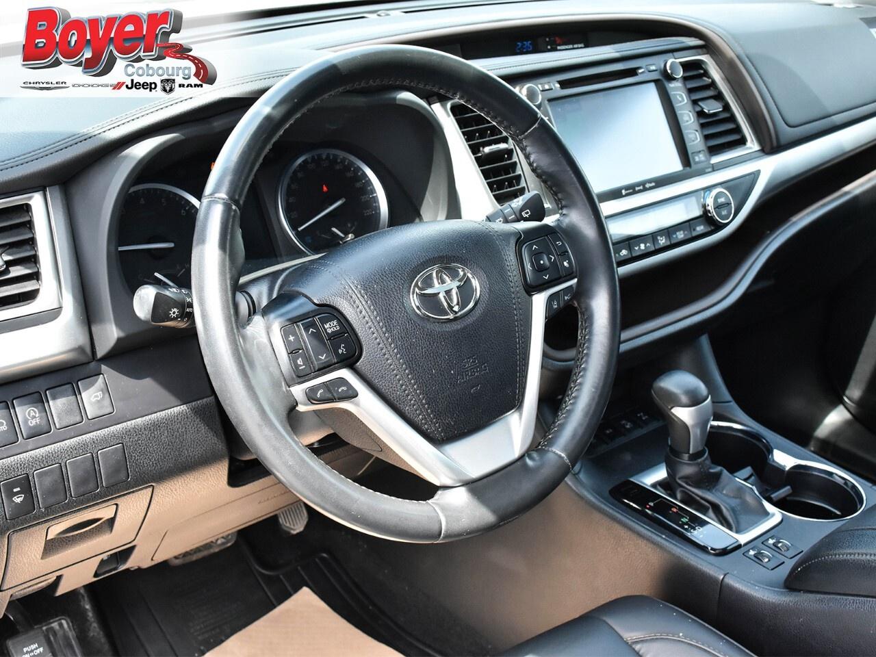 2019 Toyota Highlander AWD XLE Photo