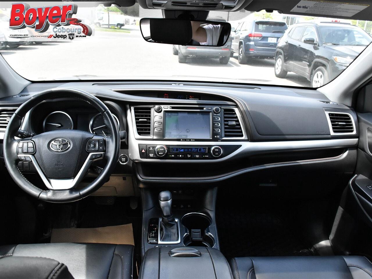 2019 Toyota Highlander AWD XLE Photo