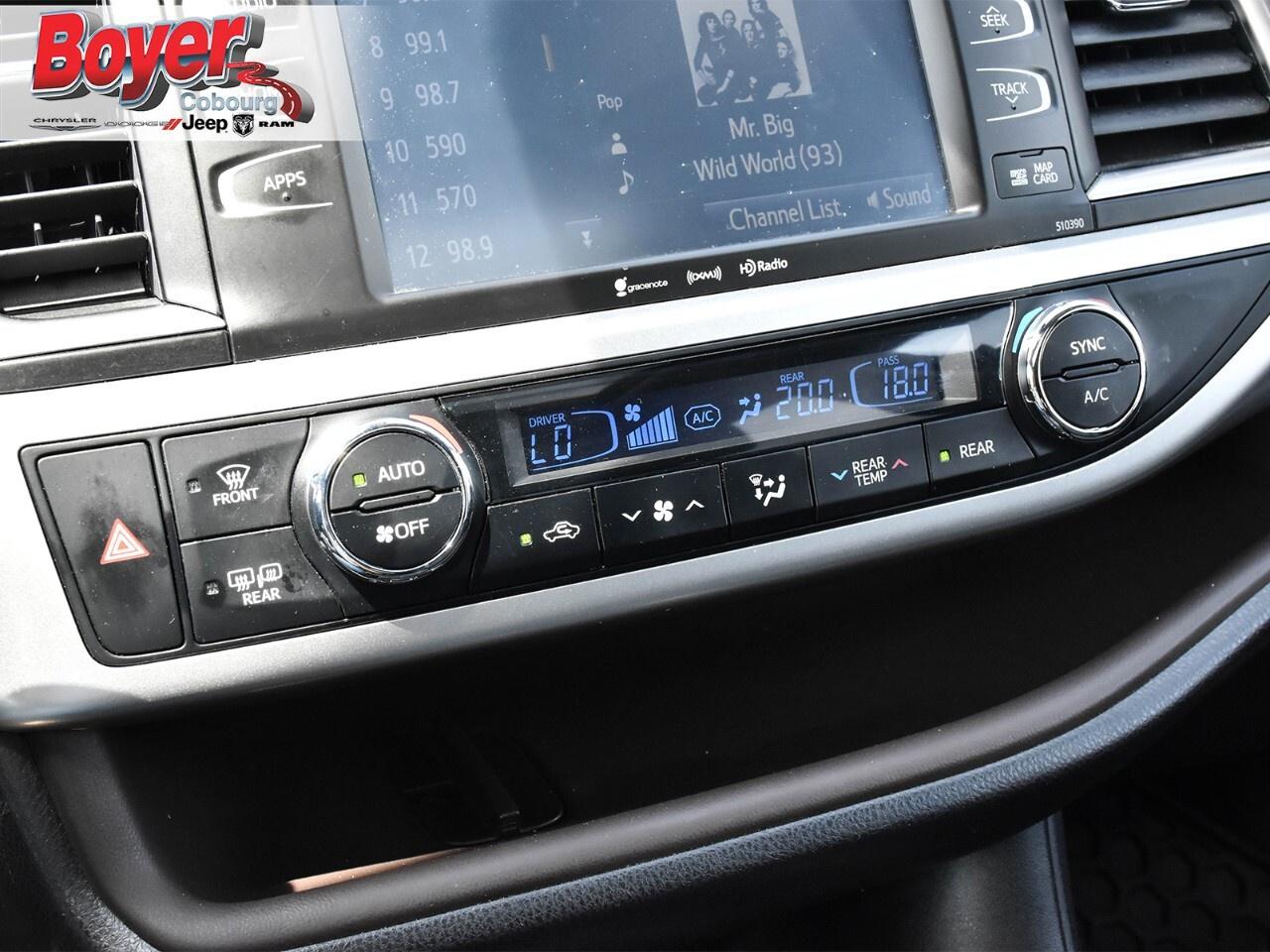 2019 Toyota Highlander AWD XLE Photo