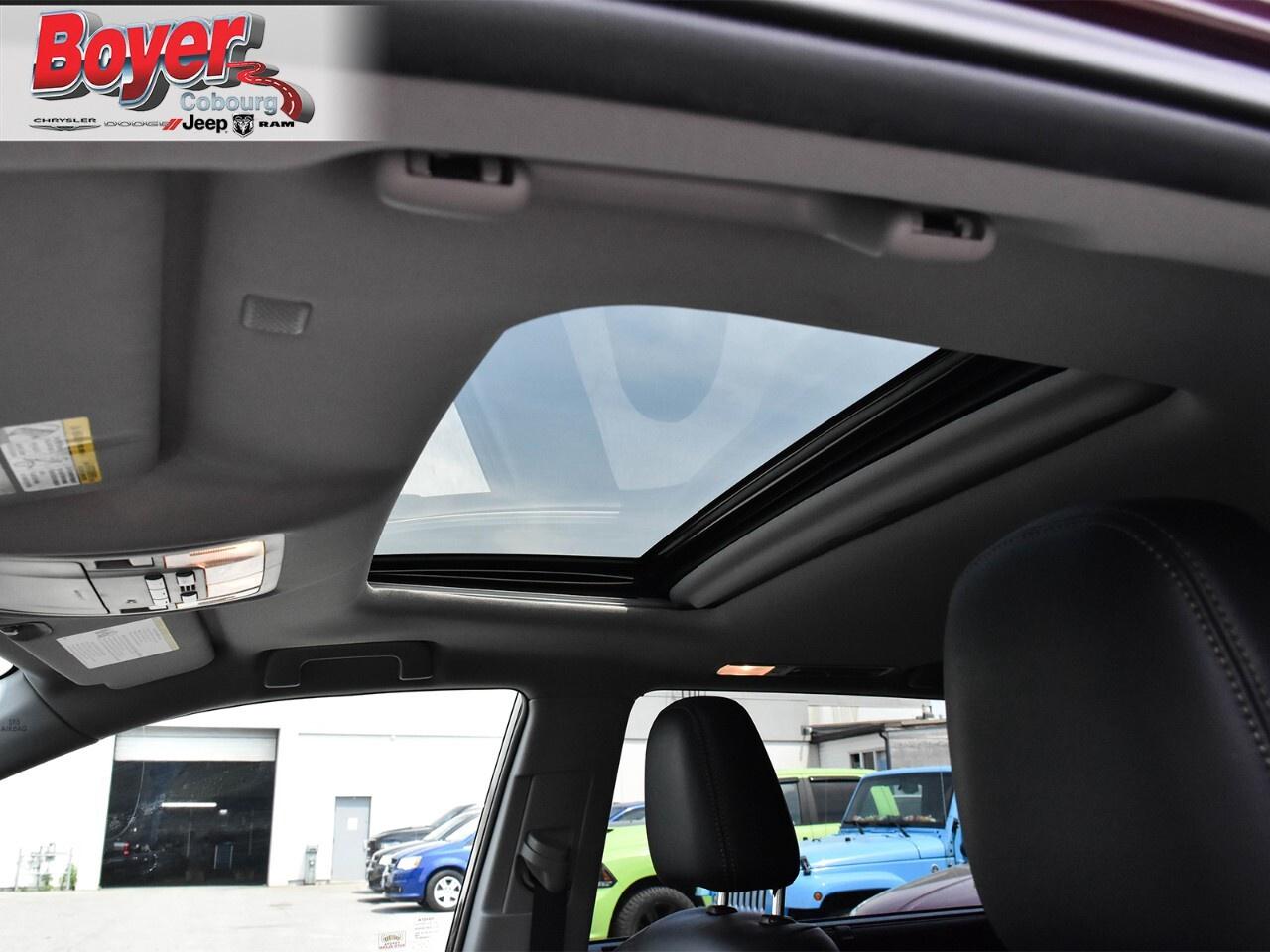 2019 Toyota Highlander AWD XLE Photo