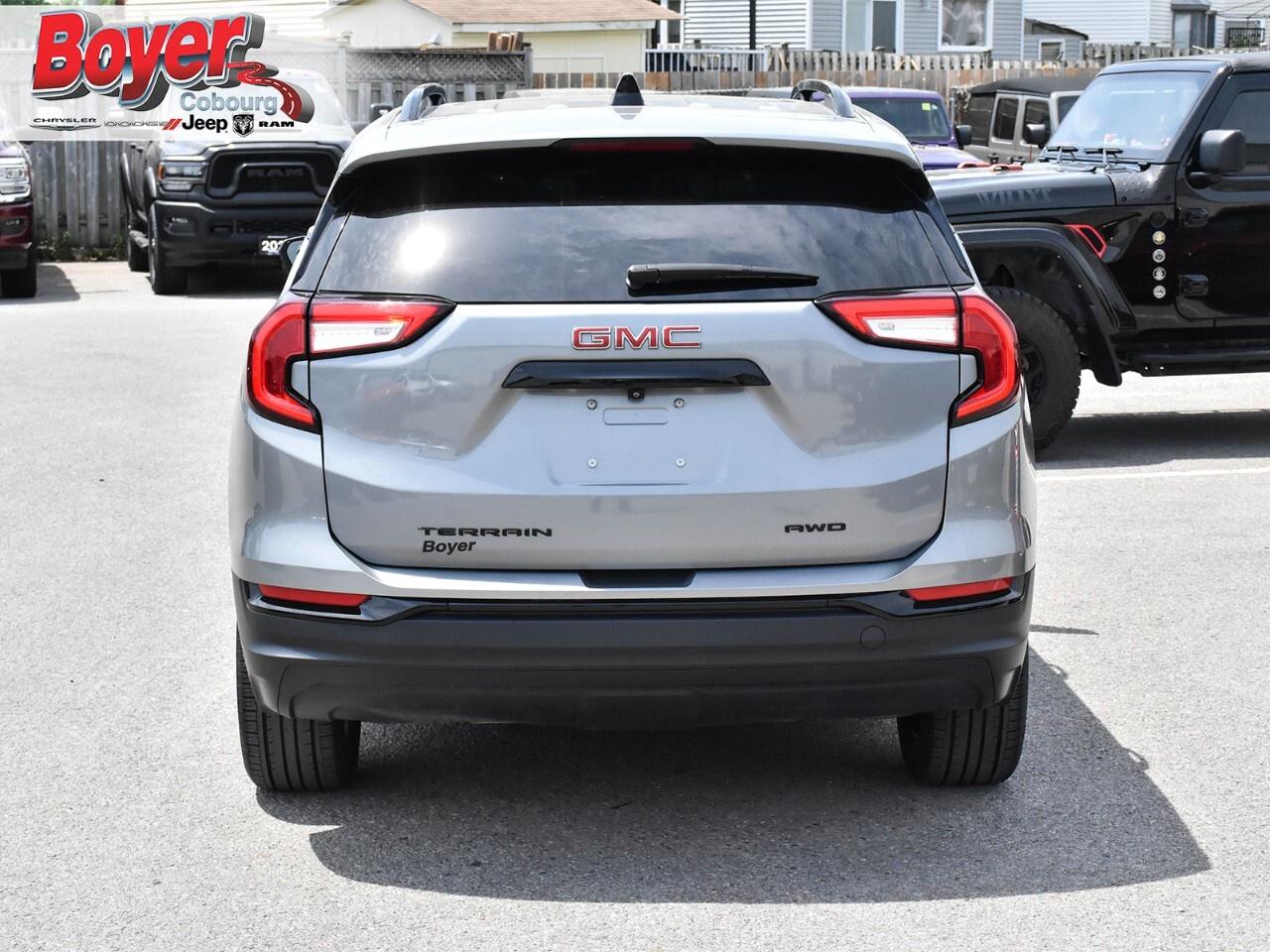 2023 GMC Terrain AWD SLE Photo