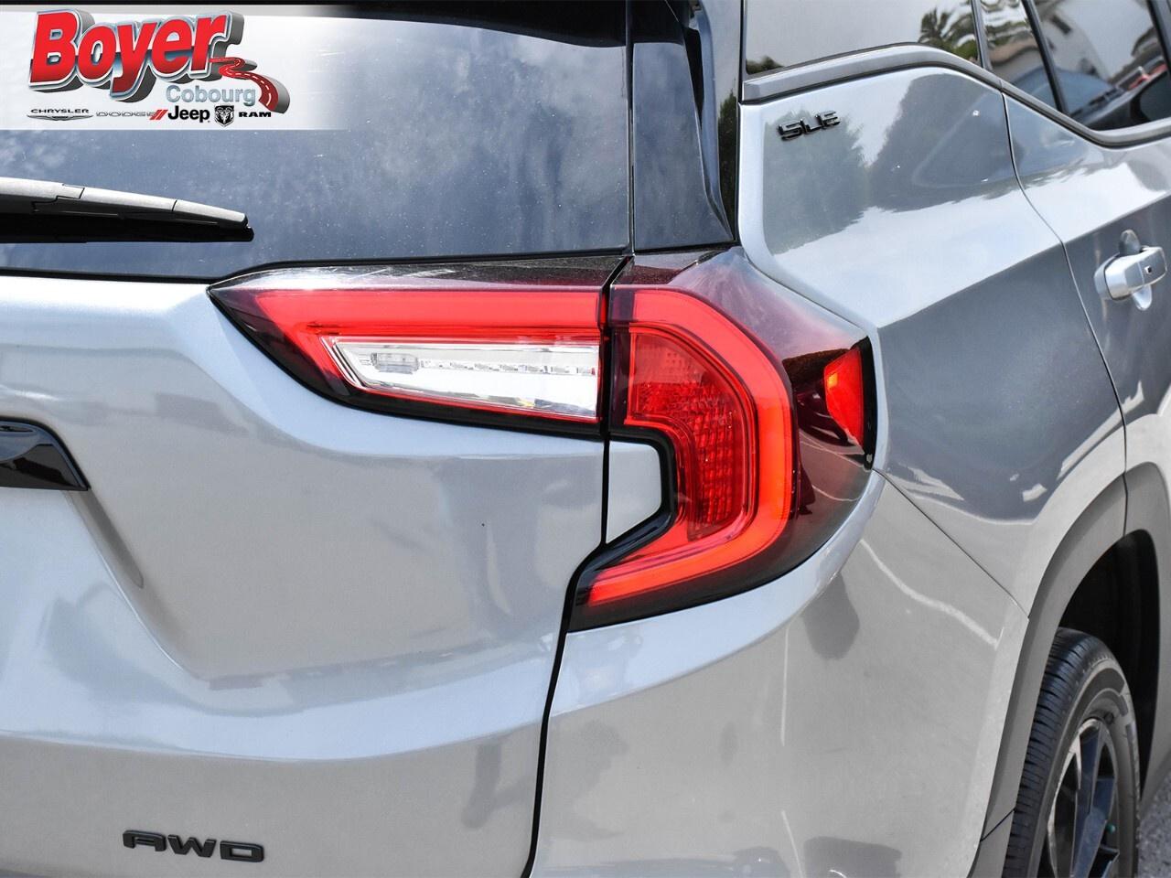 2023 GMC Terrain AWD SLE Photo
