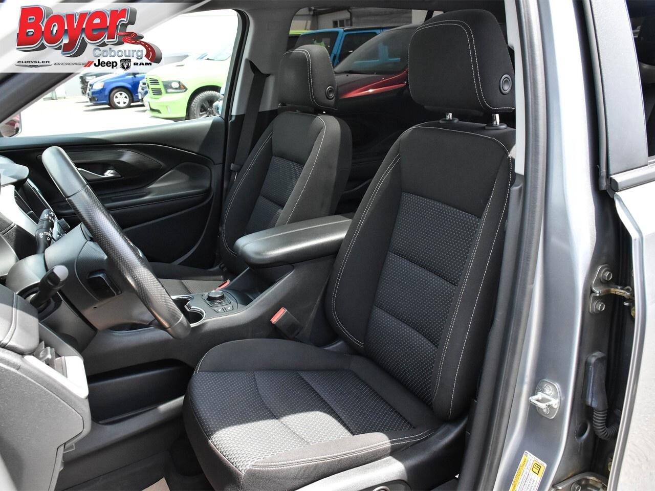 2023 GMC Terrain AWD SLE Photo