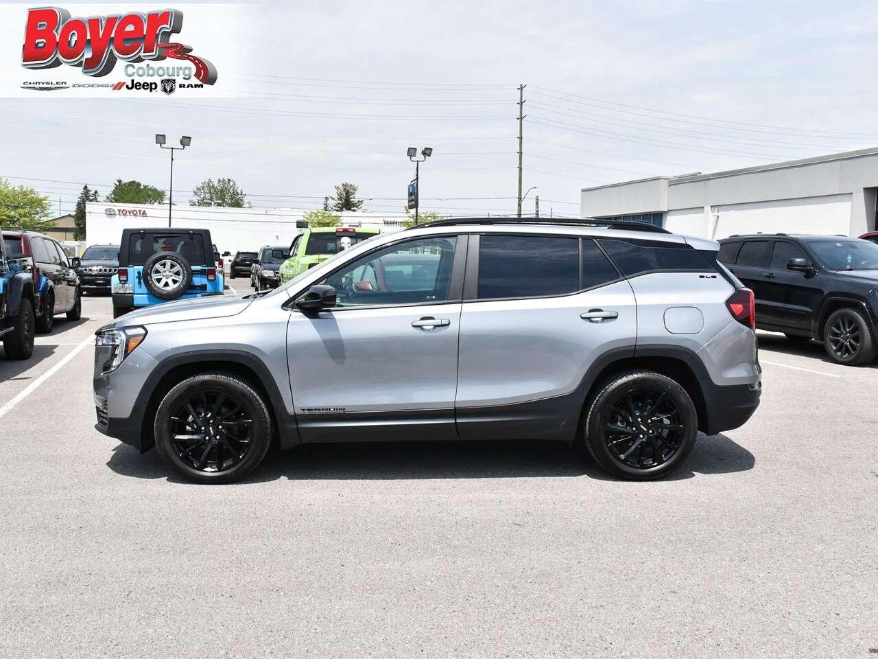 2023 GMC Terrain AWD SLE One Owner, dealer serviced, Power Moonroof Photo2