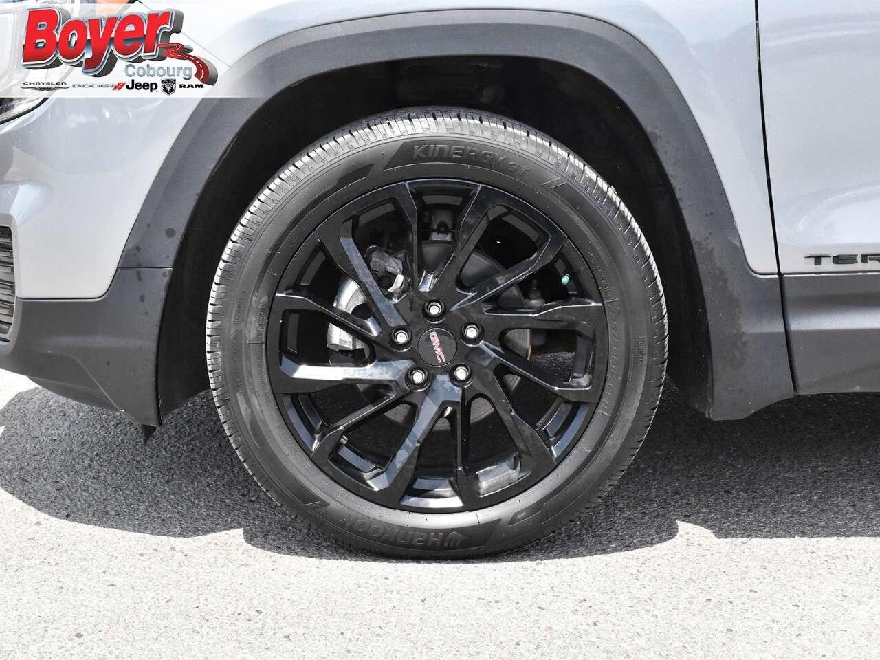 2023 GMC Terrain AWD SLE One Owner, dealer serviced, Power Moonroof Photo