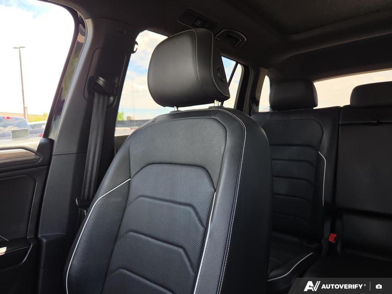 2022 Volkswagen Tiguan Highline R-Line LEATHER   SUNROOF   NAVIGATION   S Photo