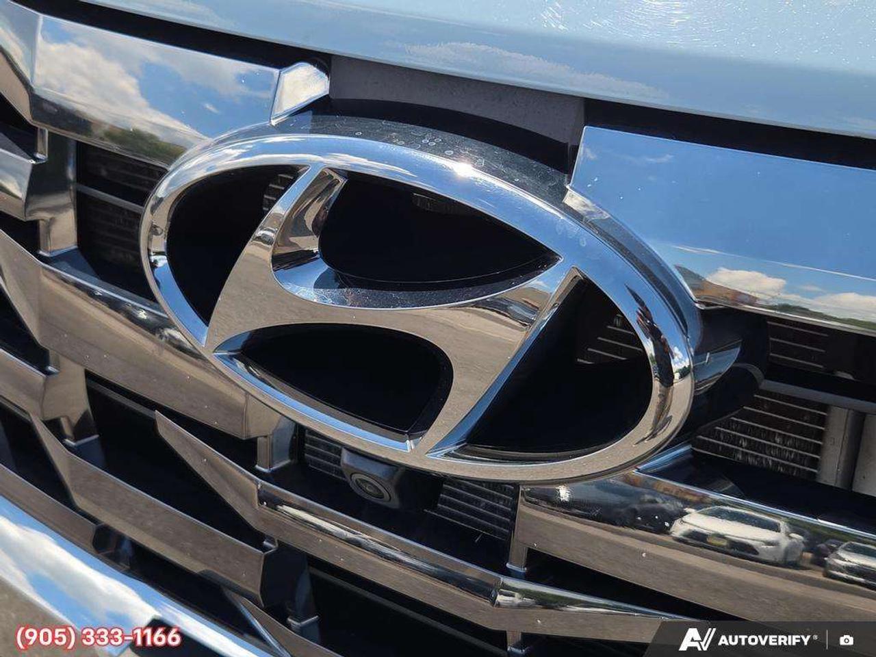 2022 Hyundai Santa Cruz Ultimate Leather Seating Surfaces • Ventilated & Heated Front Seats • Factory Remote Start • Power Sunroof / Moonroof • N Photo