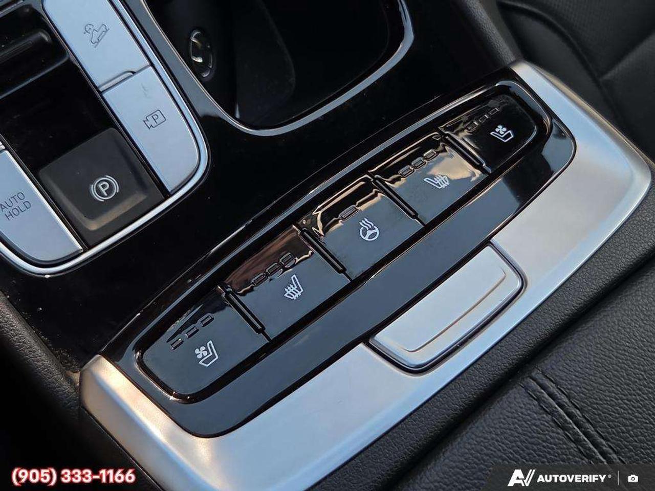 2022 Hyundai Santa Cruz Ultimate Leather Seating Surfaces • Ventilated & Heated Front Seats • Factory Remote Start • Power Sunroof / Moonroof • N Photo