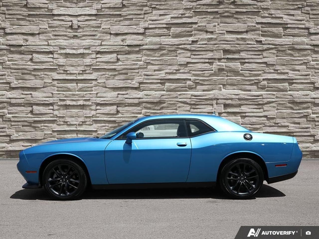2023 Dodge Challenger Vented Seats   Alpine   Blacktop Photo