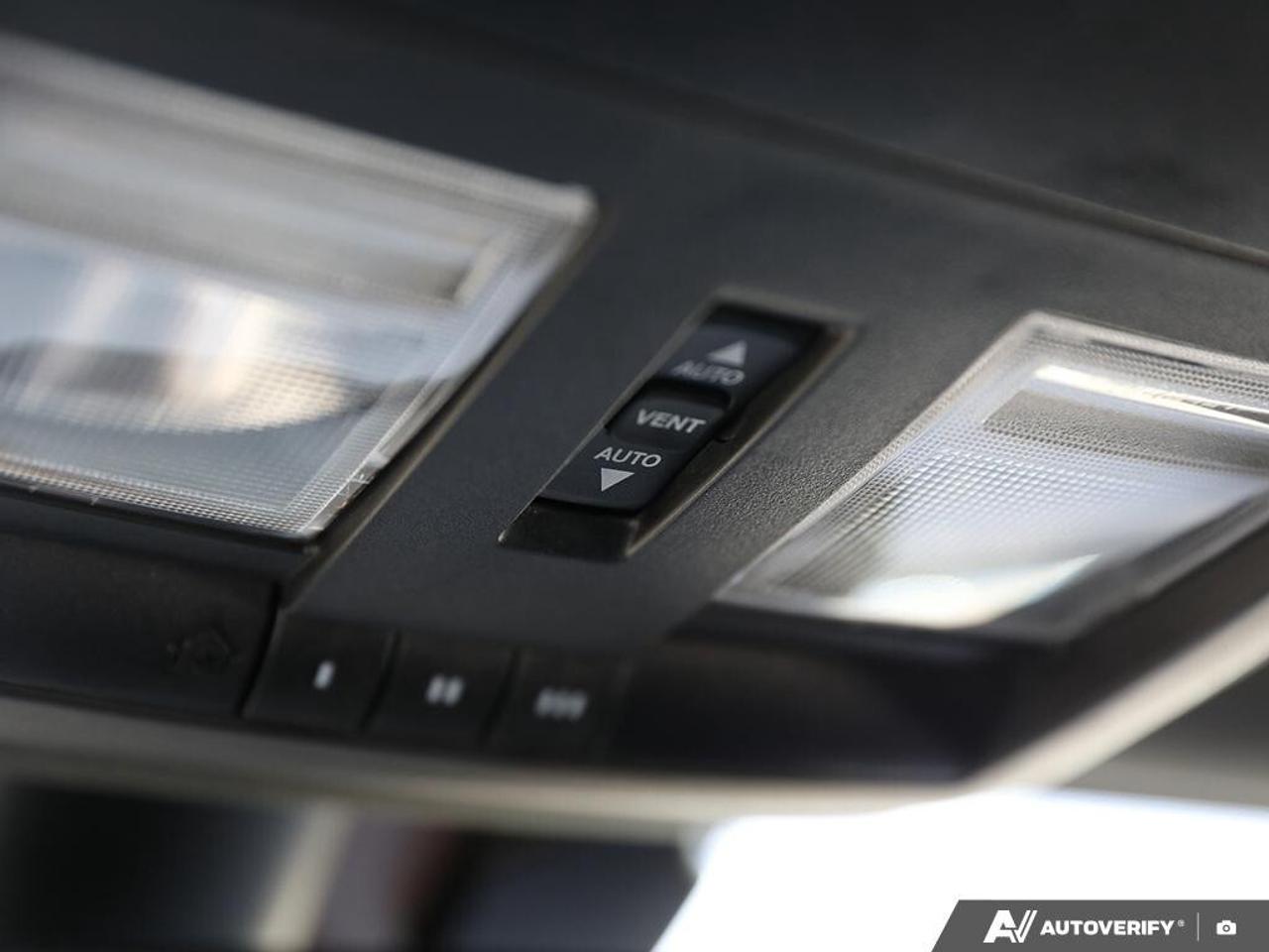 2023 Dodge Challenger Vented Seats   Alpine   Blacktop Photo