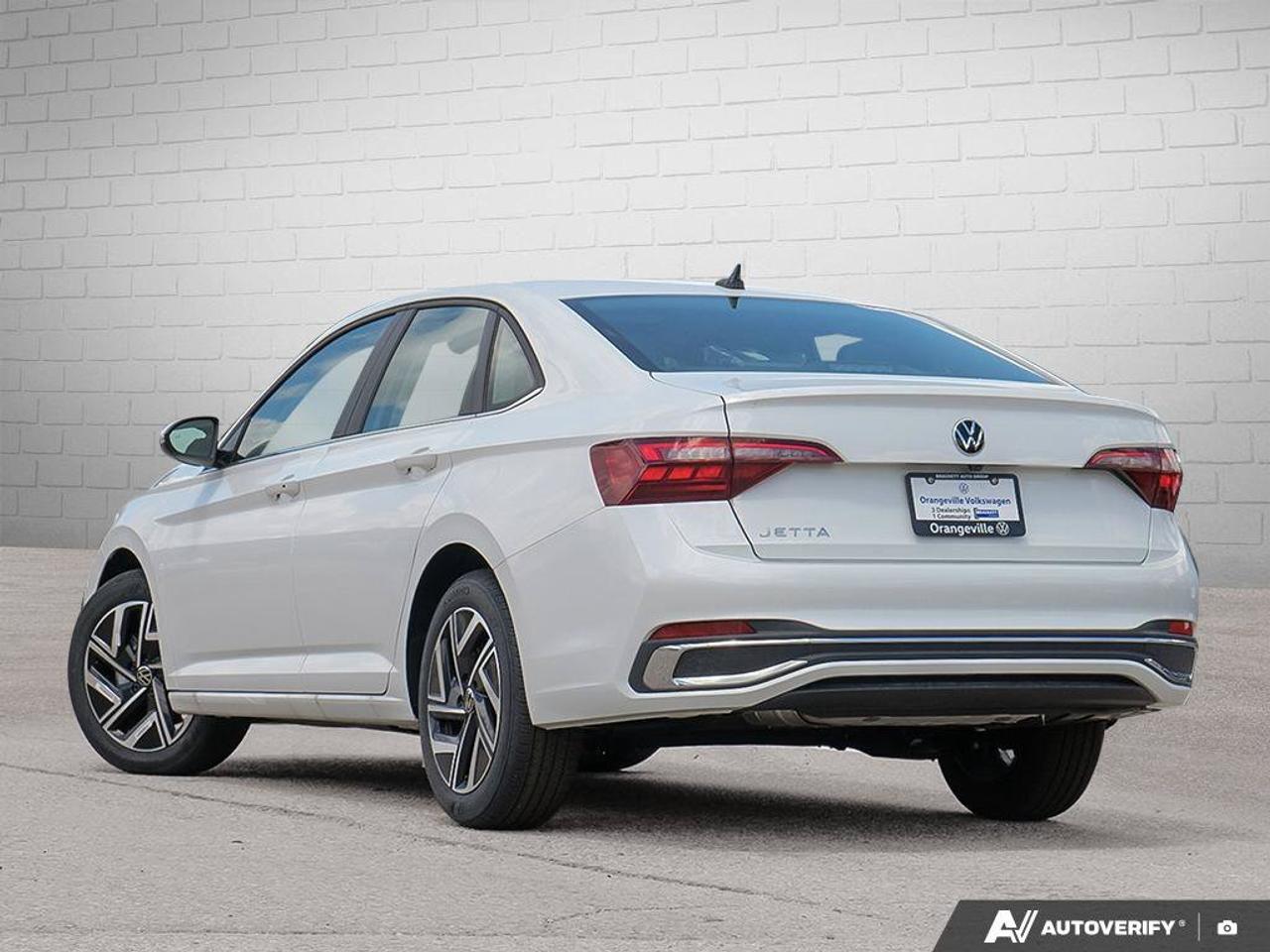 2024 Volkswagen Jetta Highline auto Photo