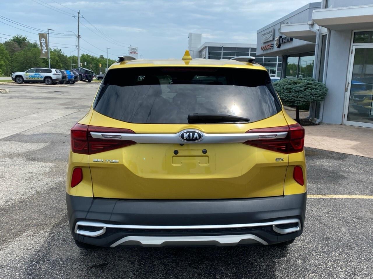 2021 Kia Seltos EX PREMIUM Photo3