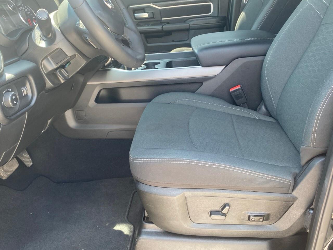 2025 RAM 2500 Big Horn 4x4 Crew Cab 6'4 Box Photo