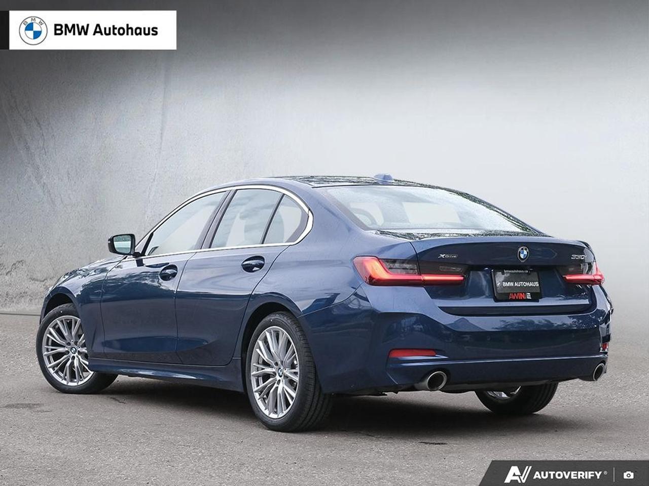 2023 BMW 3 Series 330i xDrive Sedan Photo