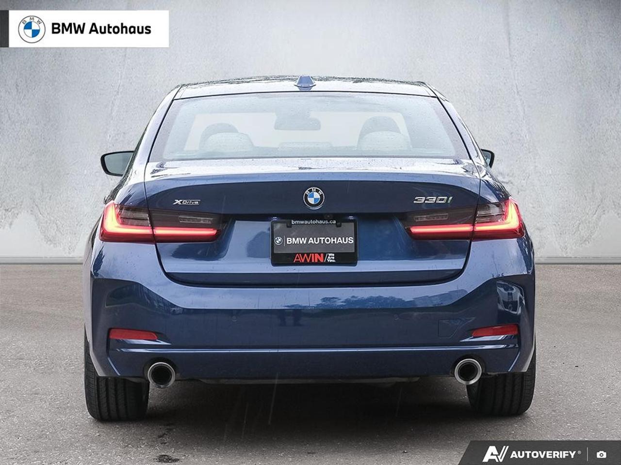2023 BMW 3 Series 330i xDrive Sedan Photo
