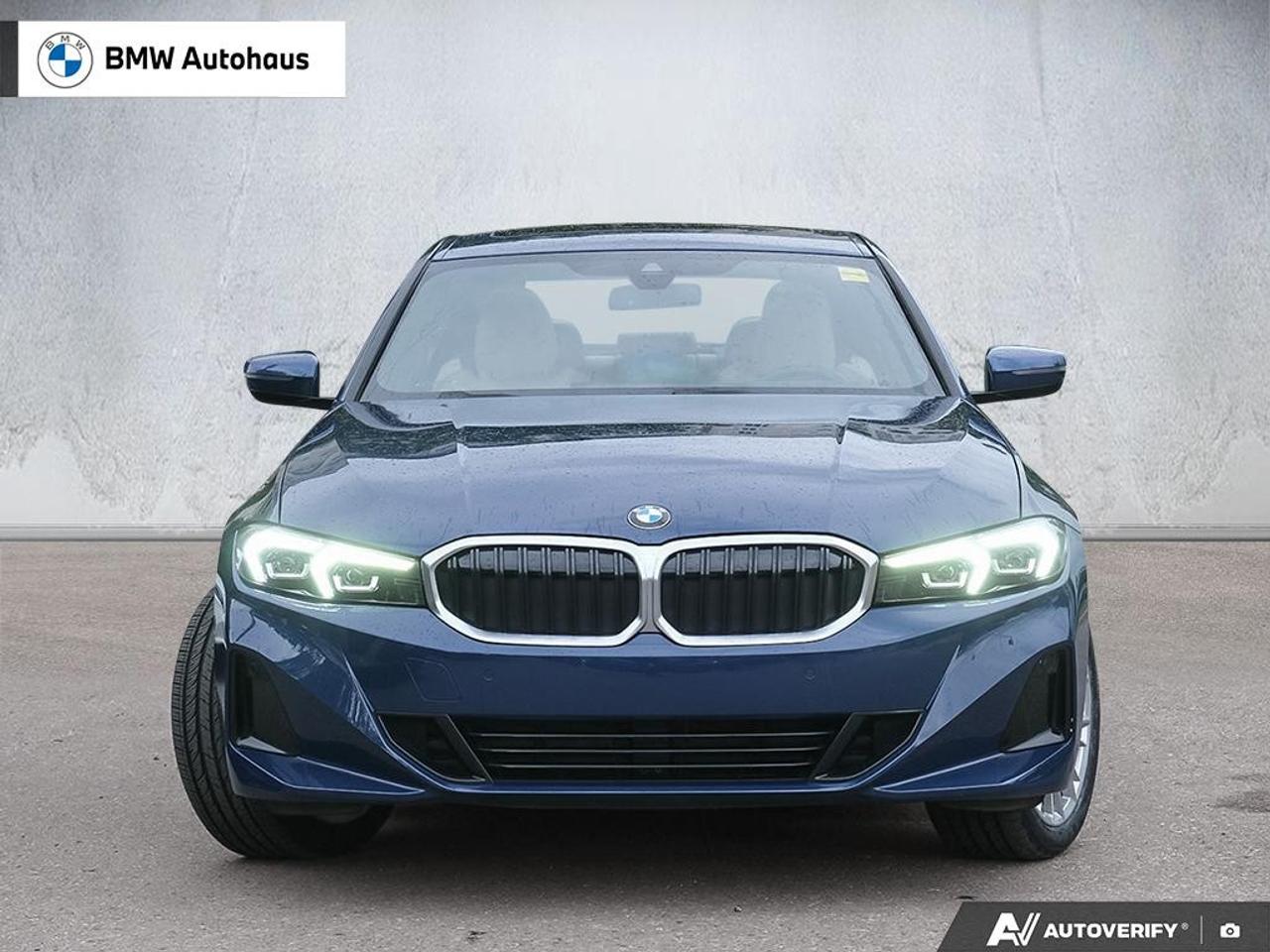 2023 BMW 3 Series 330i xDrive Sedan Photo