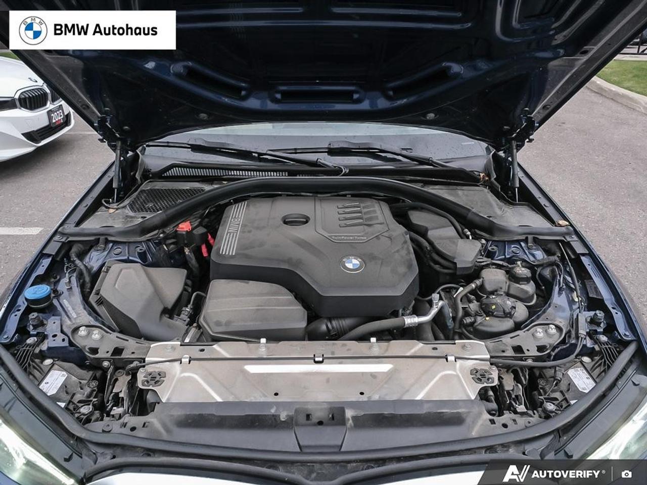 2023 BMW 3 Series 330i xDrive Sedan Photo