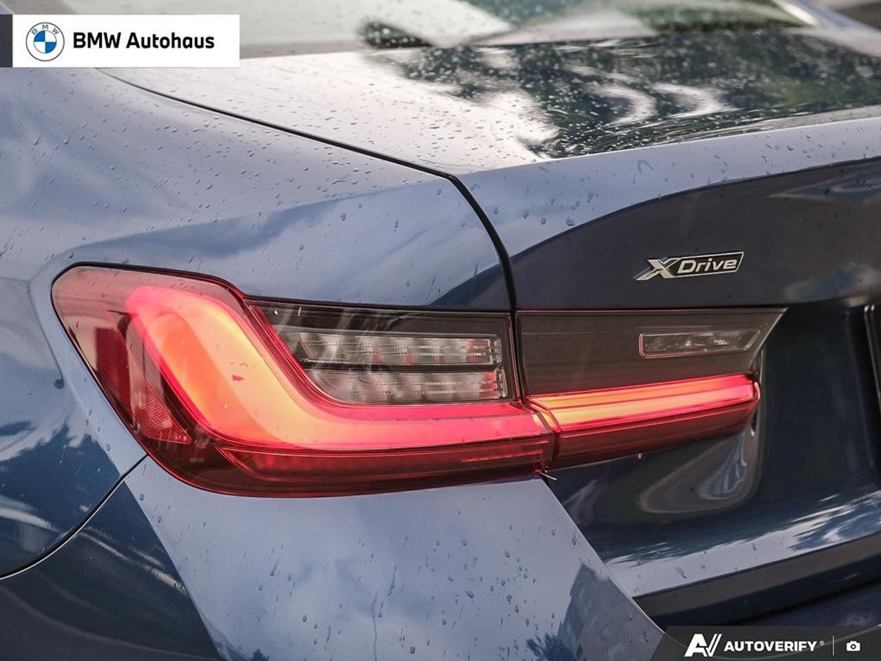 2023 BMW 3 Series 330i xDrive Sedan Photo