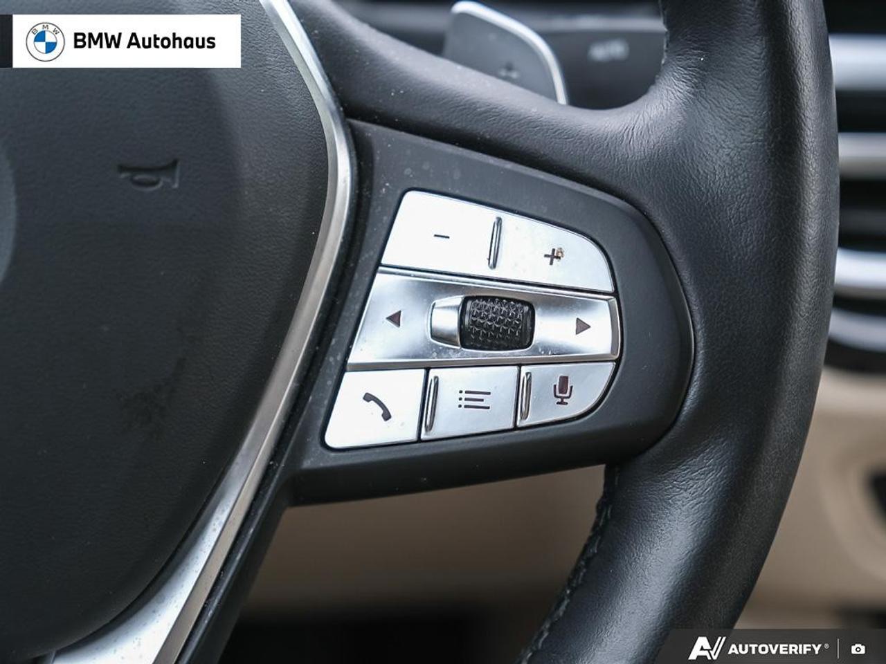 2023 BMW 3 Series 330i xDrive Sedan Photo
