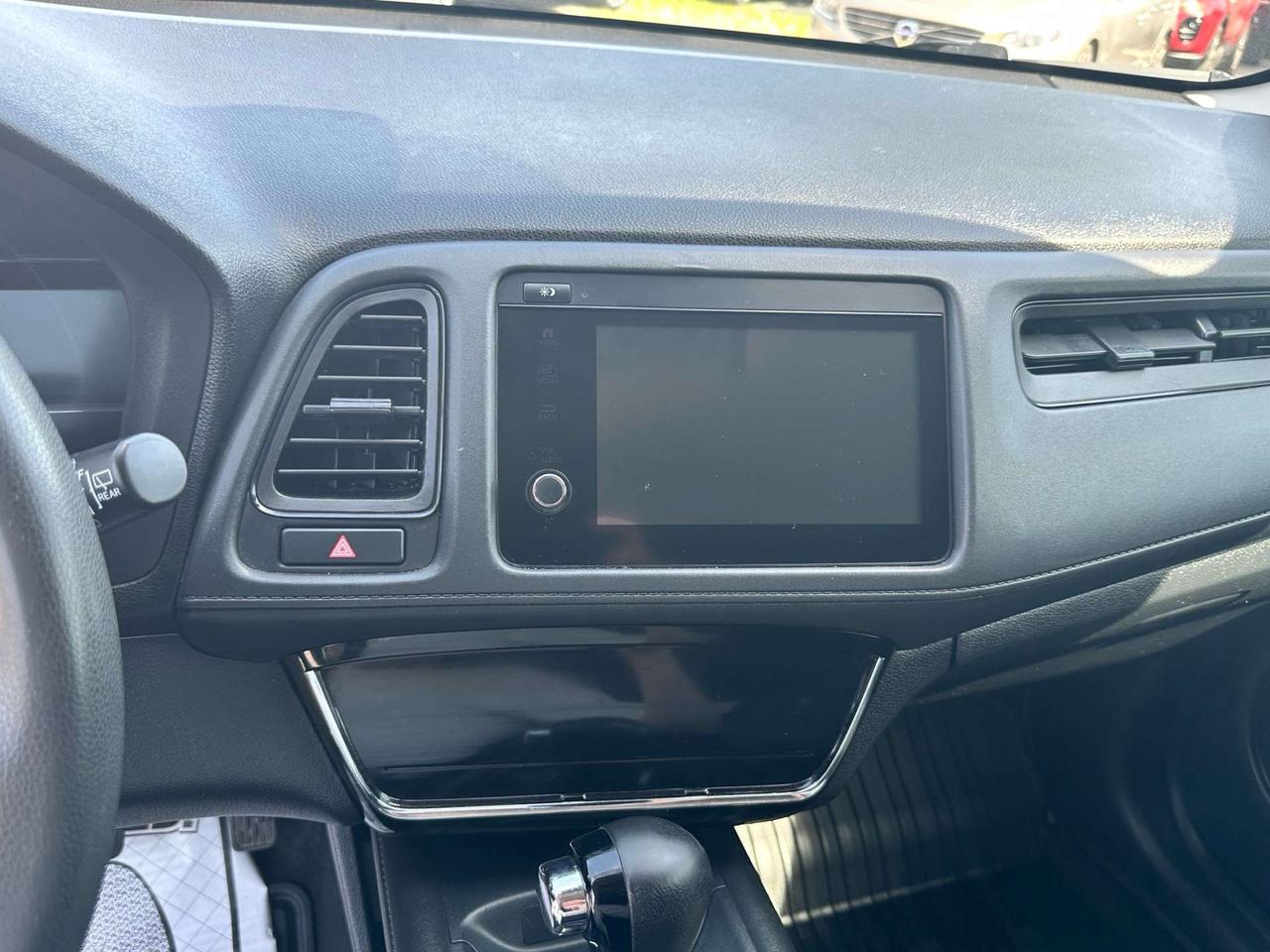 2019 Honda HR-V LX ~ AWD ~ CarPlay ~ CERTIFIED Photo